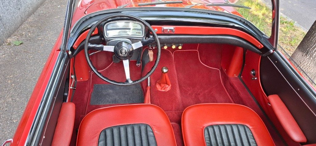 FIAT 1200 GRANLUCE TRASFORMABILE *TARGHE NERE LA SPEZIA* - 67