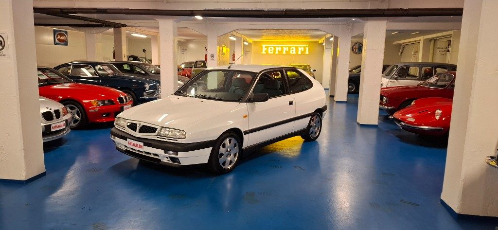 LANCIA Delta 2.0 TURBO 16V HF**1 PROPRIETARIO*51.000KM DA NUOVA - 64