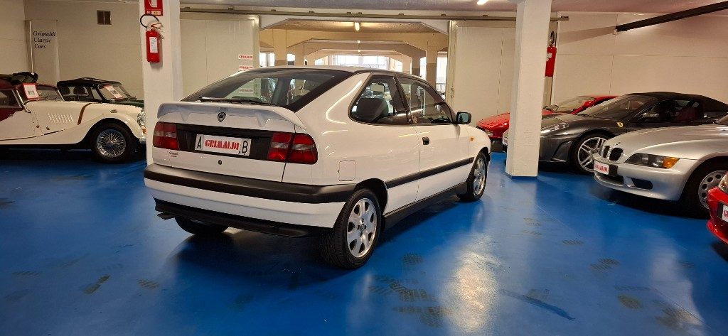 LANCIA Delta 2.0 TURBO 16V HF**1 PROPRIETARIO*51.000KM DA NUOVA - 21