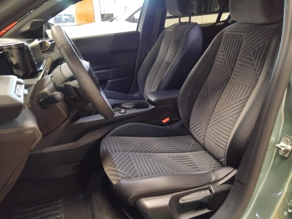 LANCIA Ypsilon 1.2 Hybrid e-DCT LX - 15