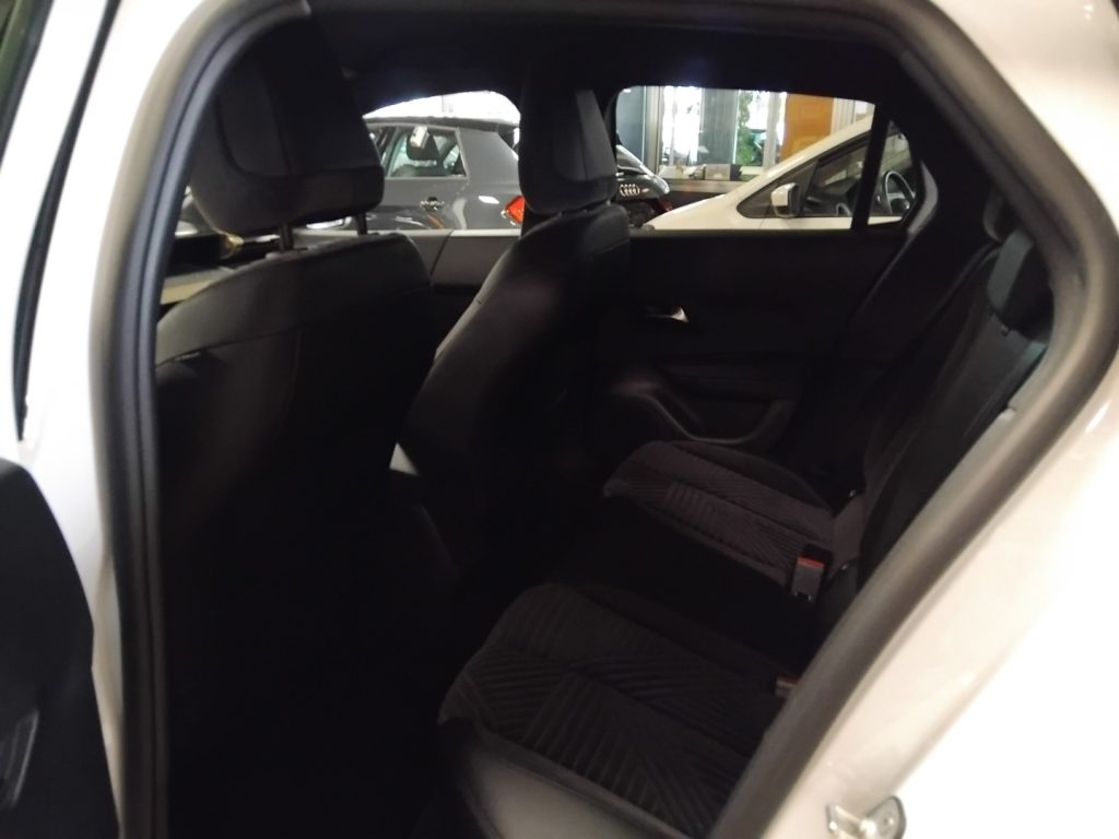 LANCIA Ypsilon 1.2 Hybrid e-DCT LX VIDEO 17 - 8
