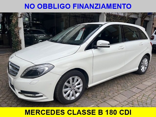 MERCEDES-BENZ B 180 Bianco pastello