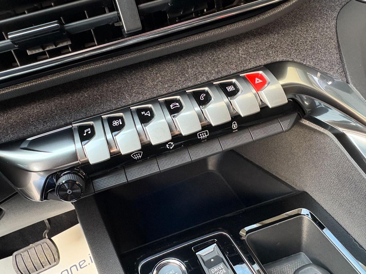 PEUGEOT 3008 1.5 BlueHDi 130 S&S Allure Pack C.AUTOMATICO - 20