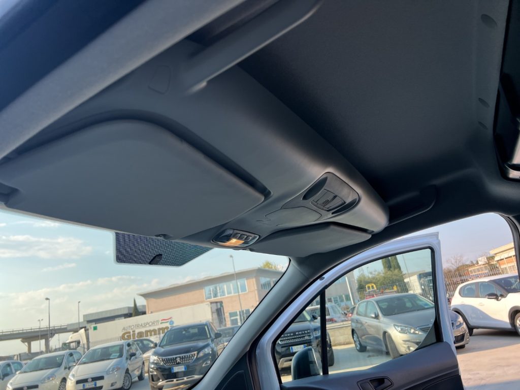 FORD Transit Connect 1.5 100CV L2 - 15