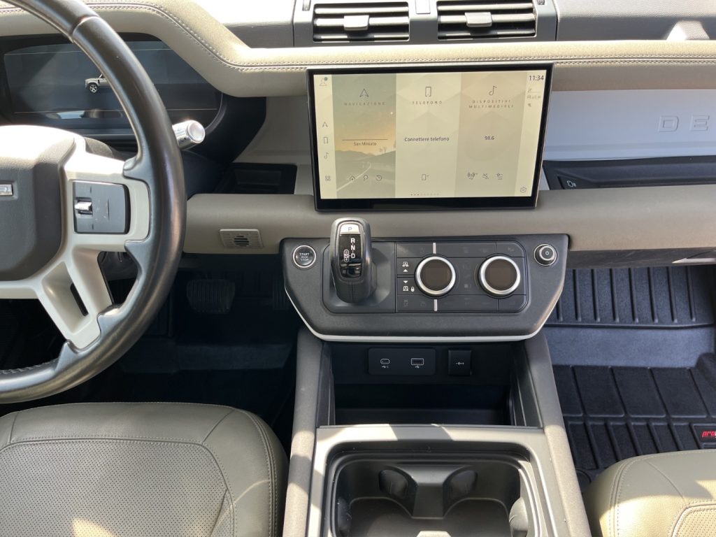 LAND ROVER Defender 110 AWD Autocarro N1 - 13