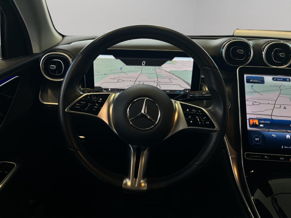 MERCEDES-BENZ GLC 220 d 4Matic Mild Hybrid - 11