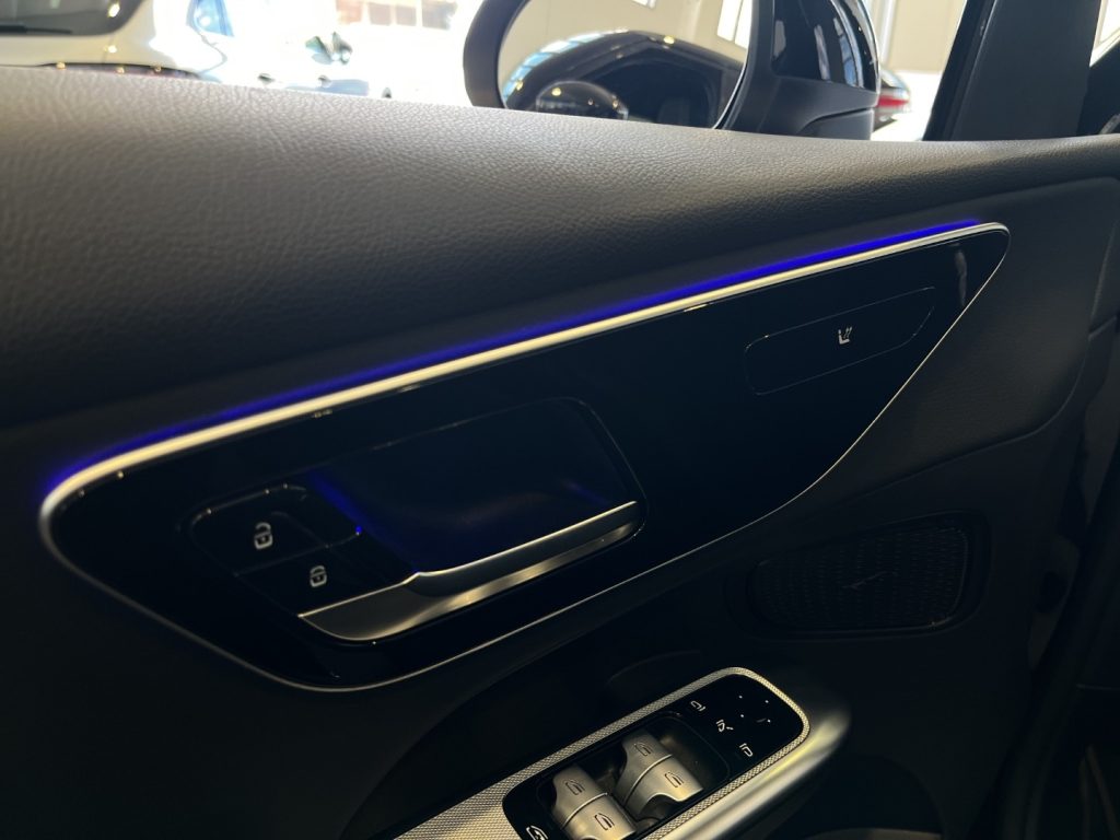 MERCEDES-BENZ GLC 220 d 4Matic Mild Hybrid - 16