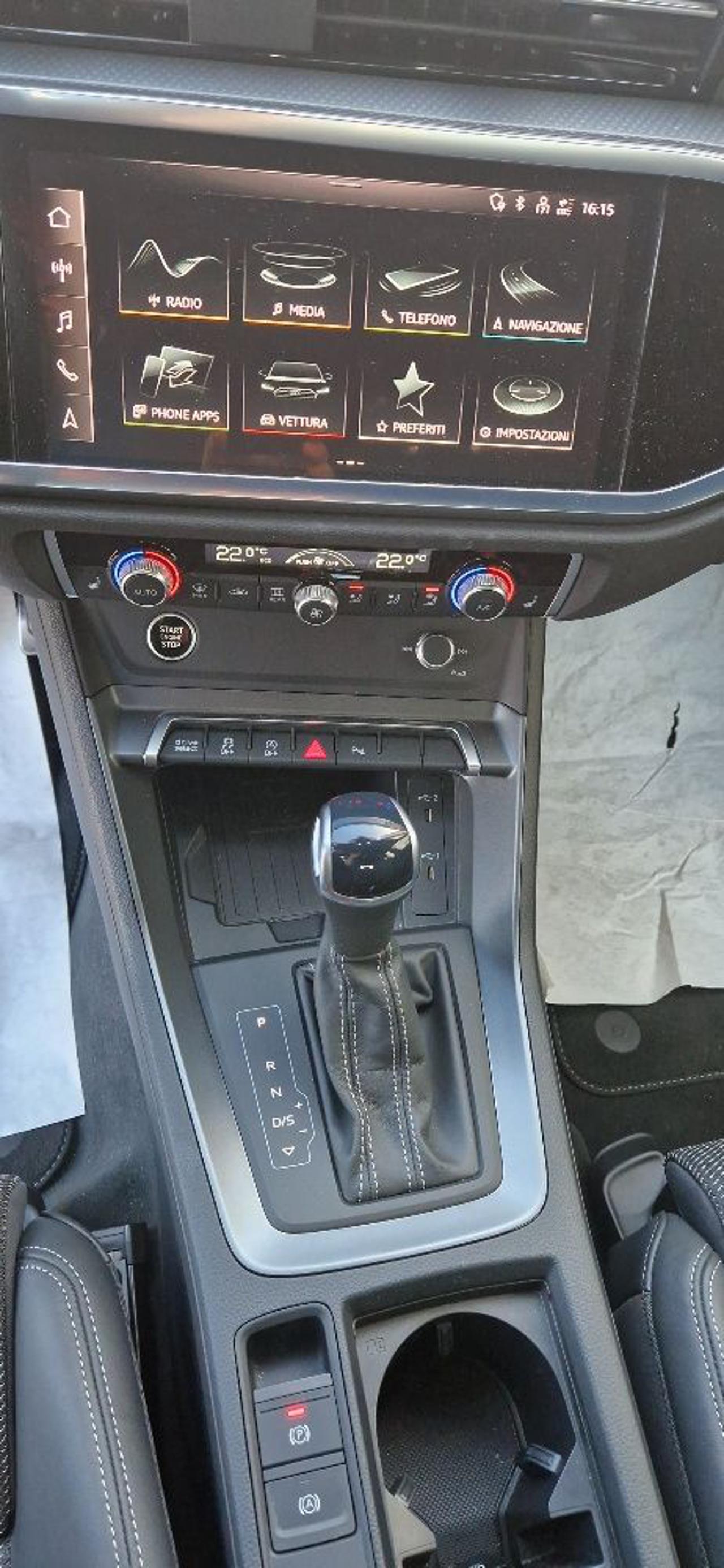 AUDI Q3 SPB 35 TDI S tronic S line edition - 9