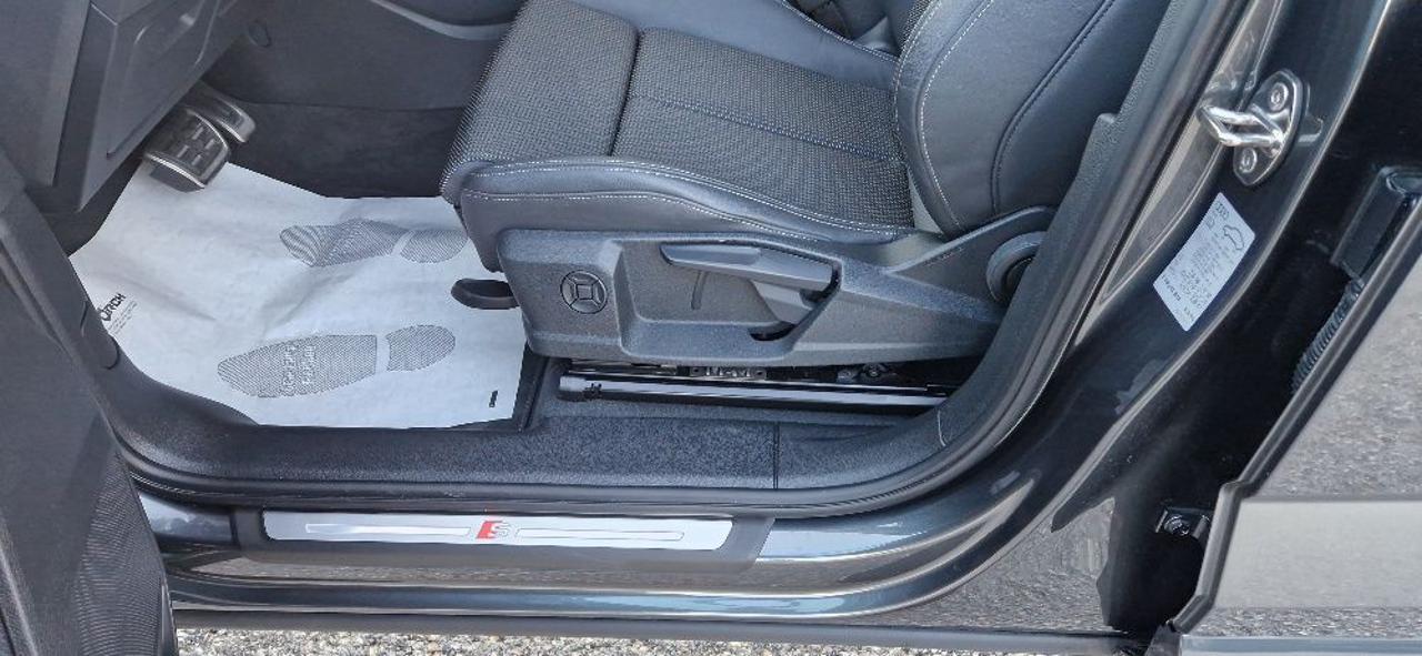 AUDI Q3 SPB 35 TDI S tronic S line edition - 16