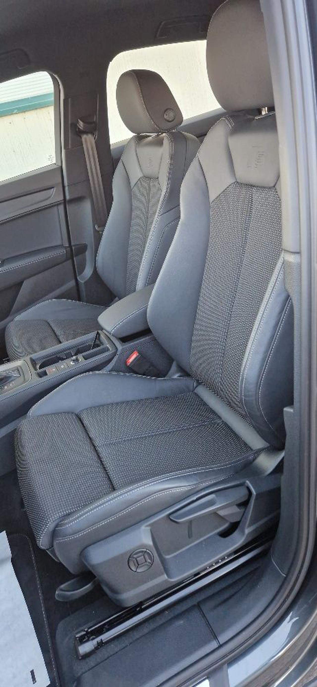 AUDI Q3 SPB 35 TDI S tronic S line edition - 17