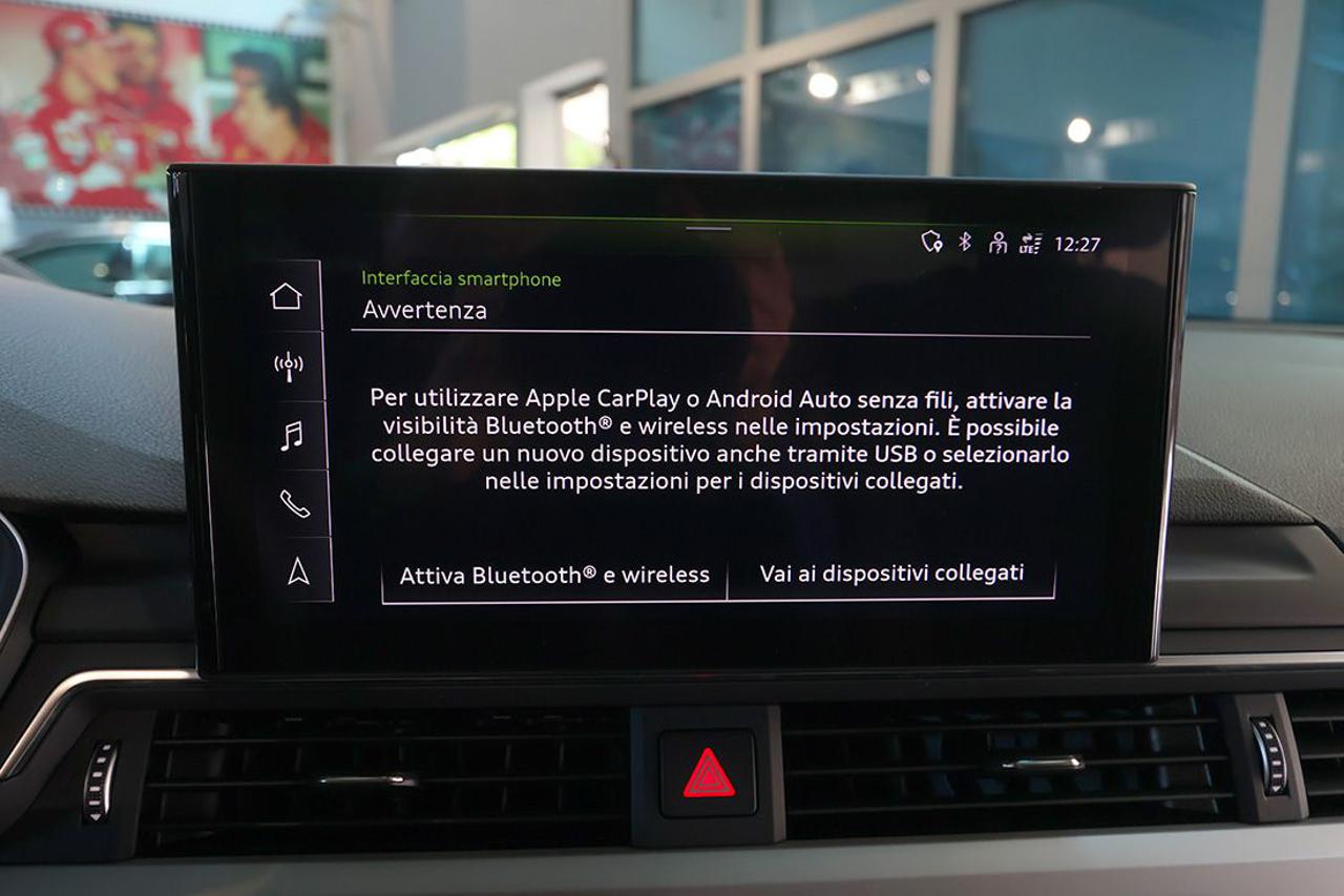 AUDI A4 30 TDI S-Tronic S-Line - 25