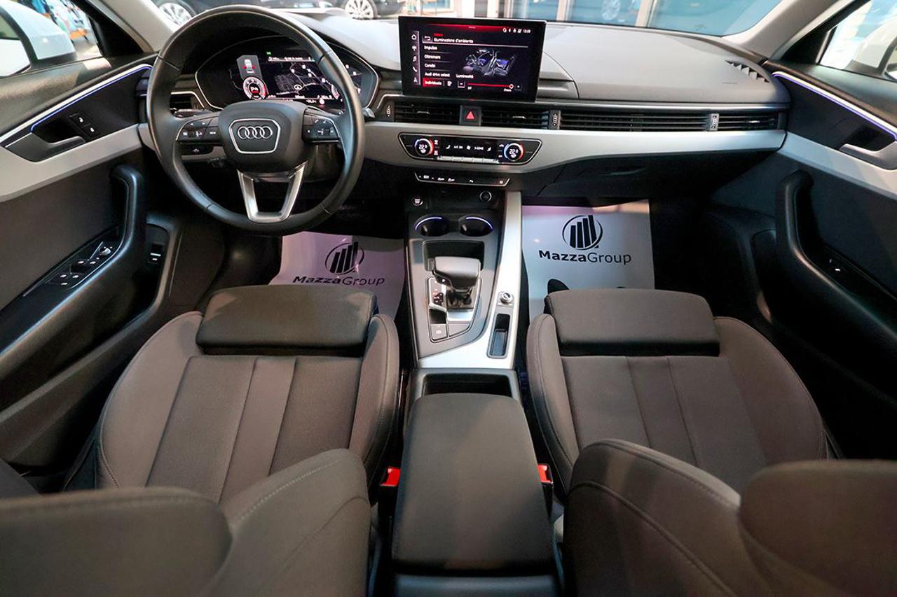 AUDI A4 30 TDI S-Tronic S-Line - 33