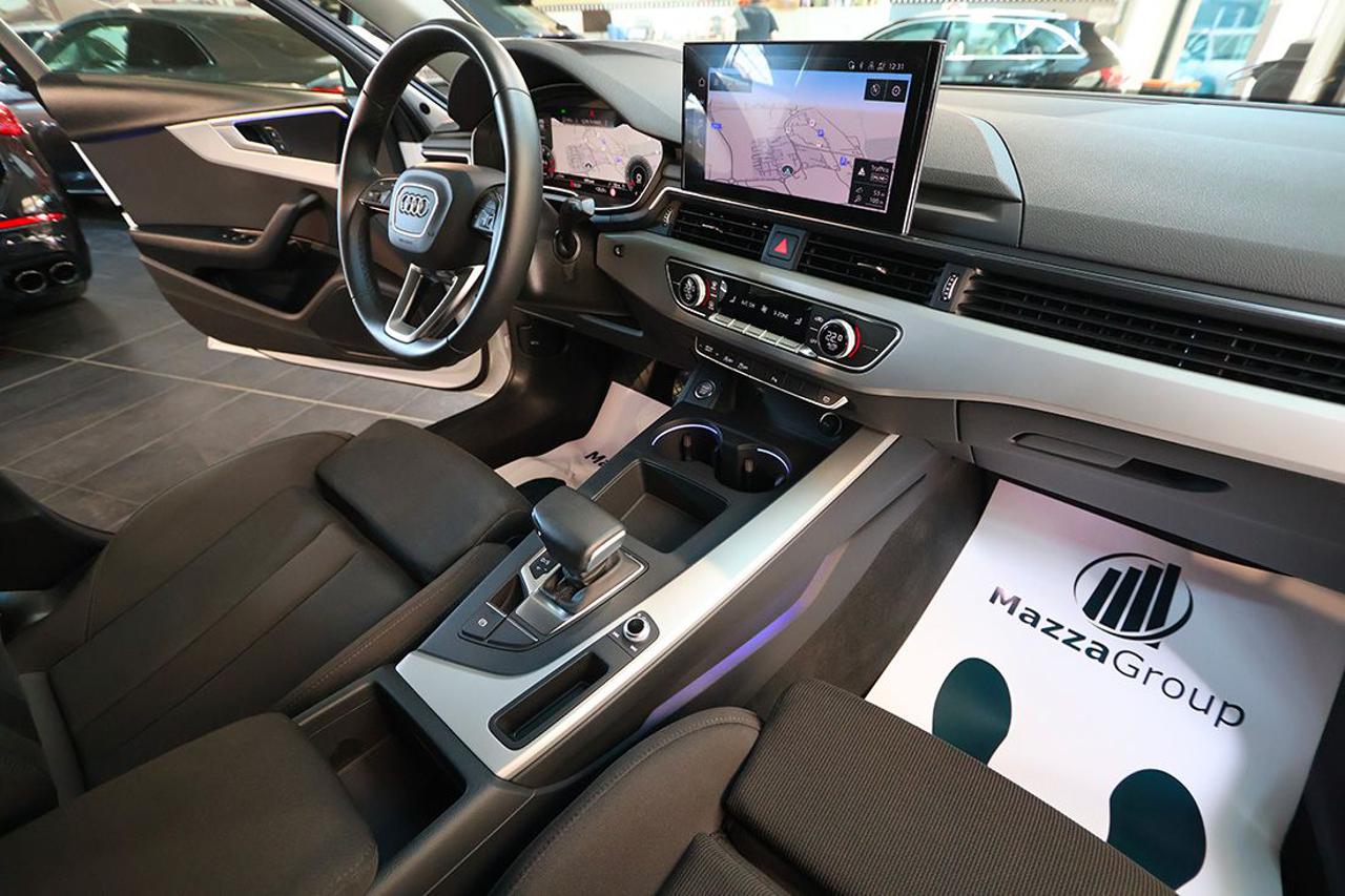 AUDI A4 30 TDI S-Tronic S-Line - 37