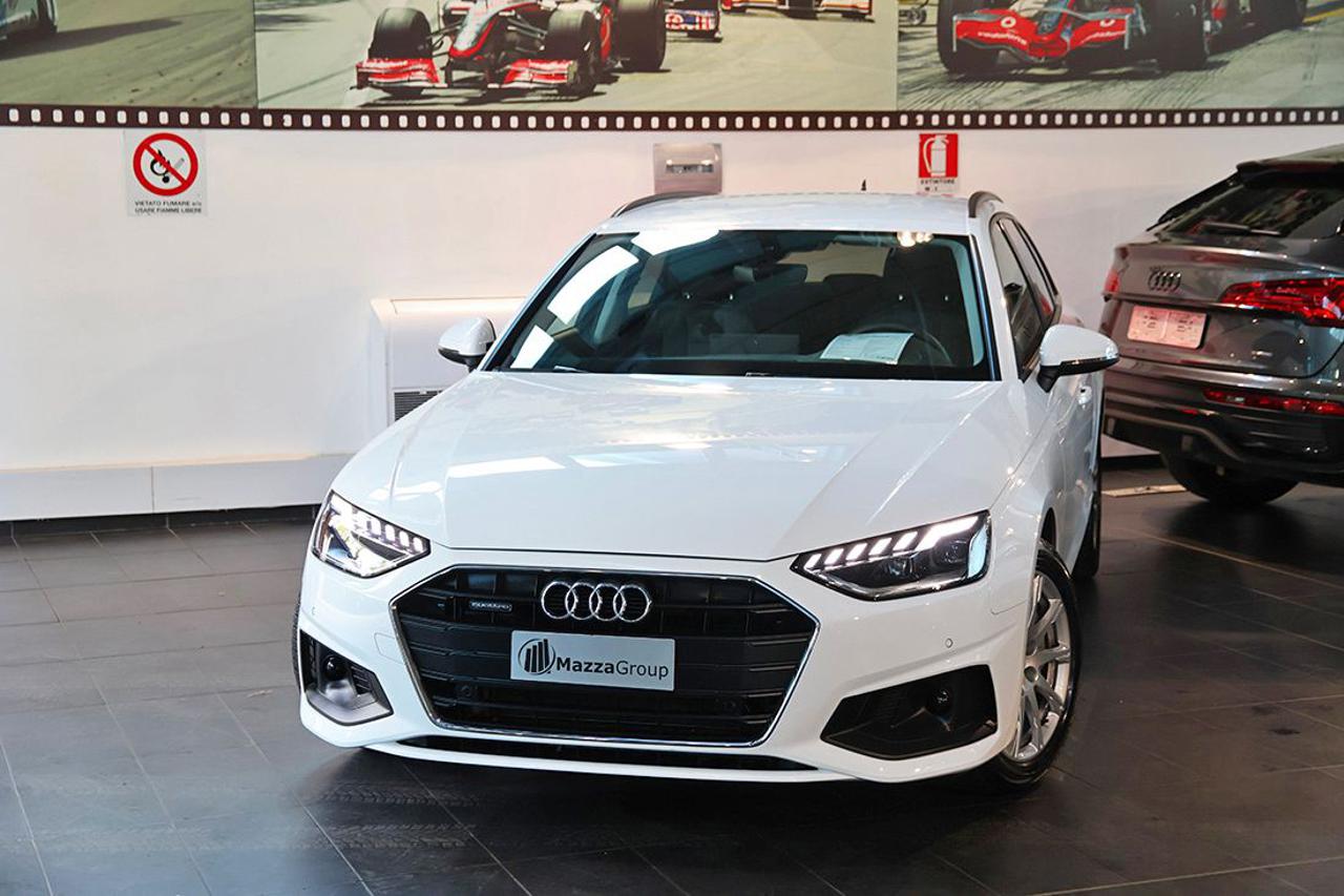 AUDI A4 40 TDI Avant Quattro S-Tronic Business - 5