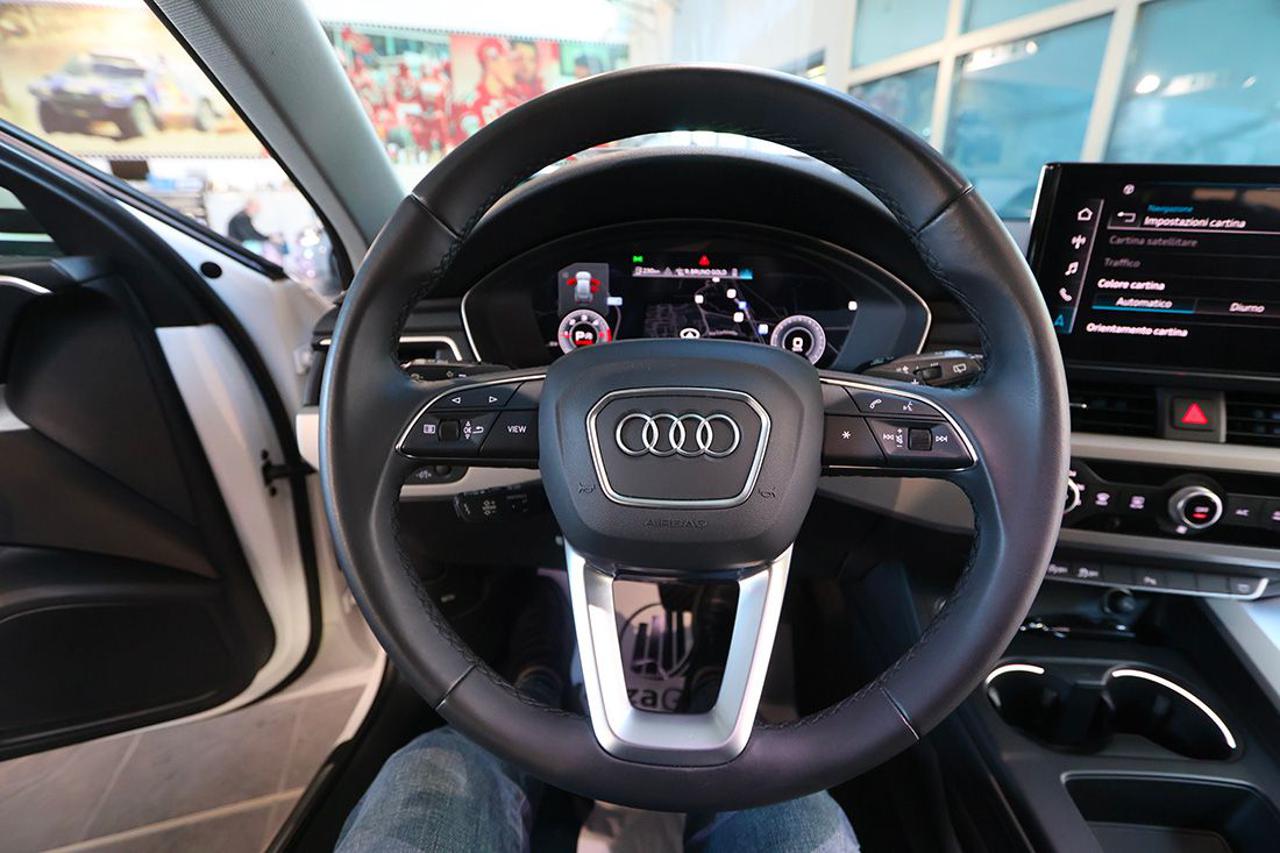 AUDI A4 40 TDI Avant Quattro S-Tronic Business - 21