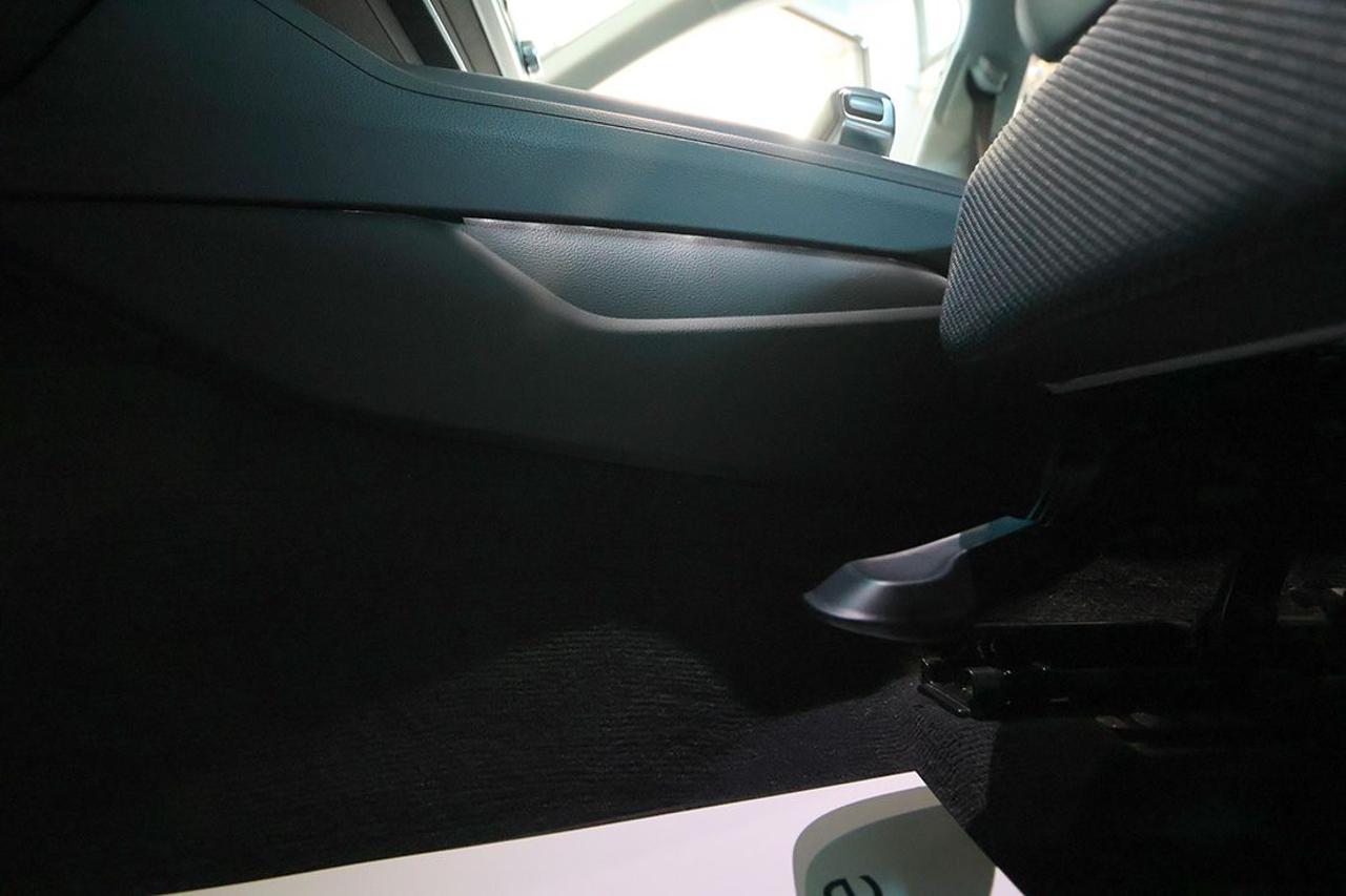 AUDI A4 40 TDI Avant Quattro S-Tronic Business - 36