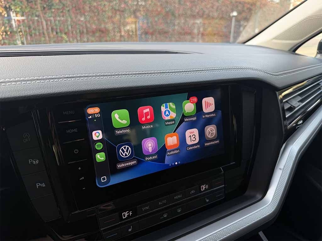VOLKSWAGEN Touareg 3.0 tdi Black Style tiptronic  TELECAMERA CARPLAY - 19