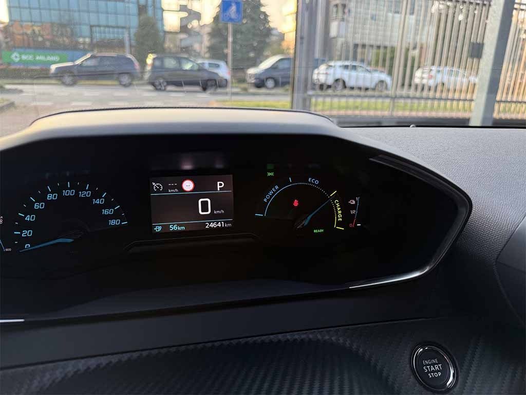 PEUGEOT 208 e Allure Pack 100kW TELECAMERA CARPLAY IVA ESPOSTA - 13