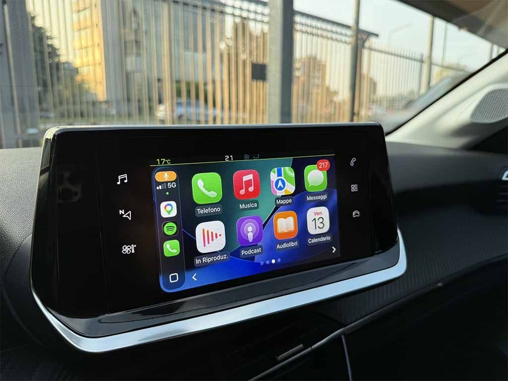 PEUGEOT 208 e Allure Pack 100kW TELECAMERA CARPLAY IVA ESPOSTA - 18