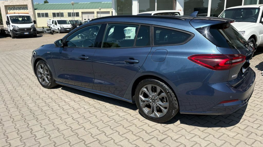 FORD Focus 1.0 EcoBoost Hybrid 125 CV Powershift SW ST-Line - 5