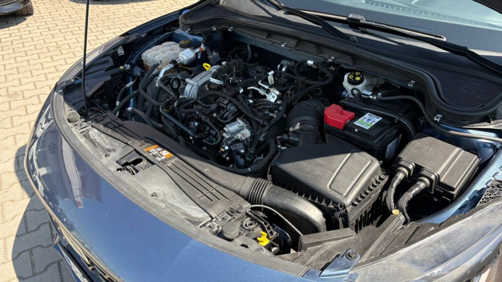 FORD Focus 1.0 EcoBoost Hybrid 125 CV Powershift SW ST-Line - 24