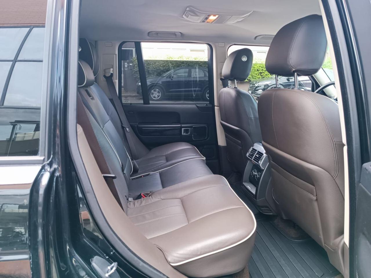 LAND ROVER Range Rover 4.4 TDV8 HSE - 19