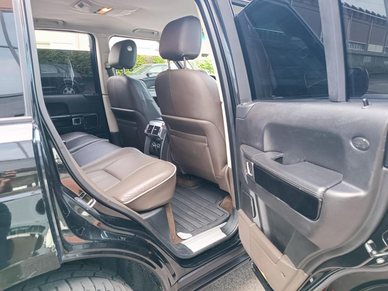 LAND ROVER Range Rover 4.4 TDV8 HSE - 22