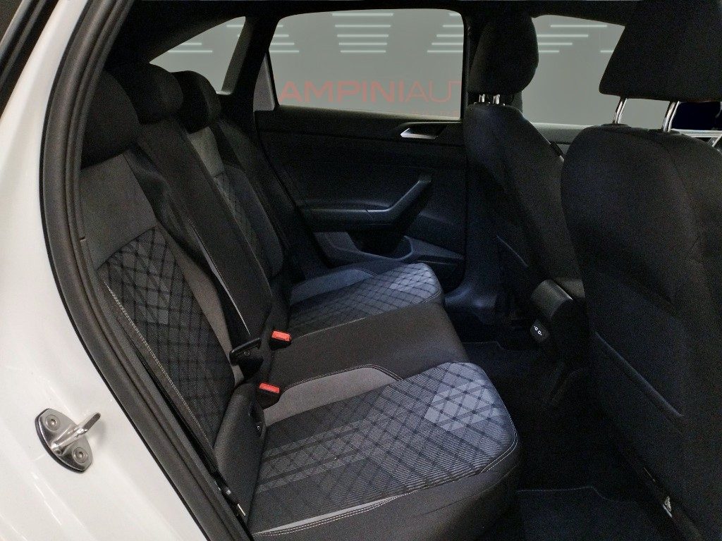 VOLKSWAGEN Taigo 1.0 TSI 115 CV R-Line Plus Km 20.000 Iva Esp. - 17