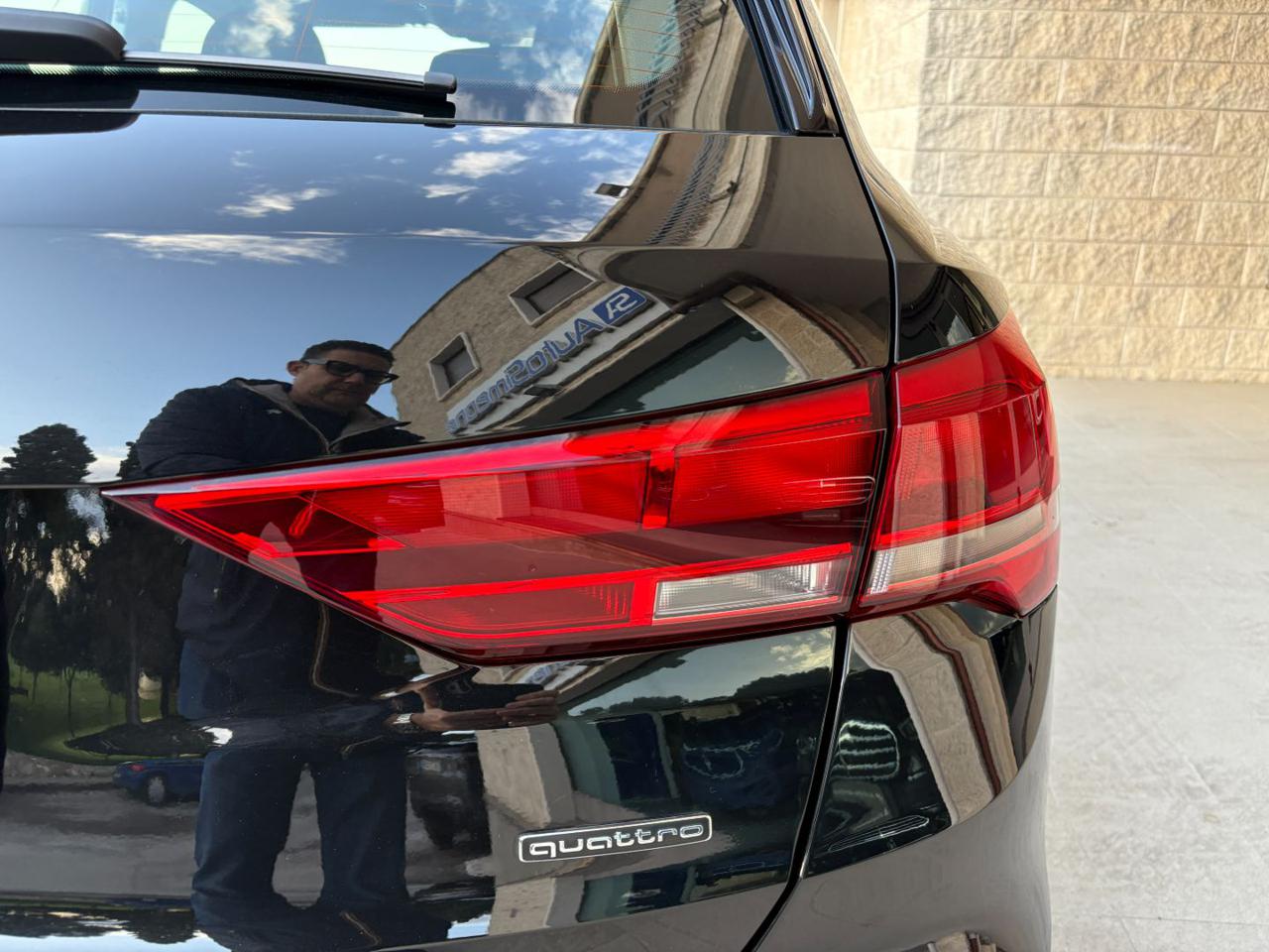 AUDI Q3 35 2.0 TDI S tronic quattro Business COCKPIT - 37