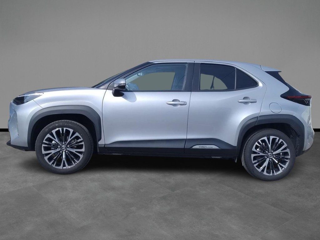 TOYOTA Yaris Cross 1.5 Hybrid 5p. E-CVT AWD-i Lounge - 2