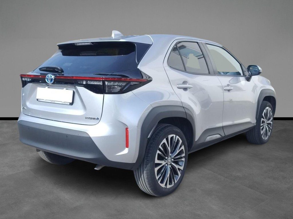 TOYOTA Yaris Cross 1.5 Hybrid 5p. E-CVT AWD-i Lounge - 16