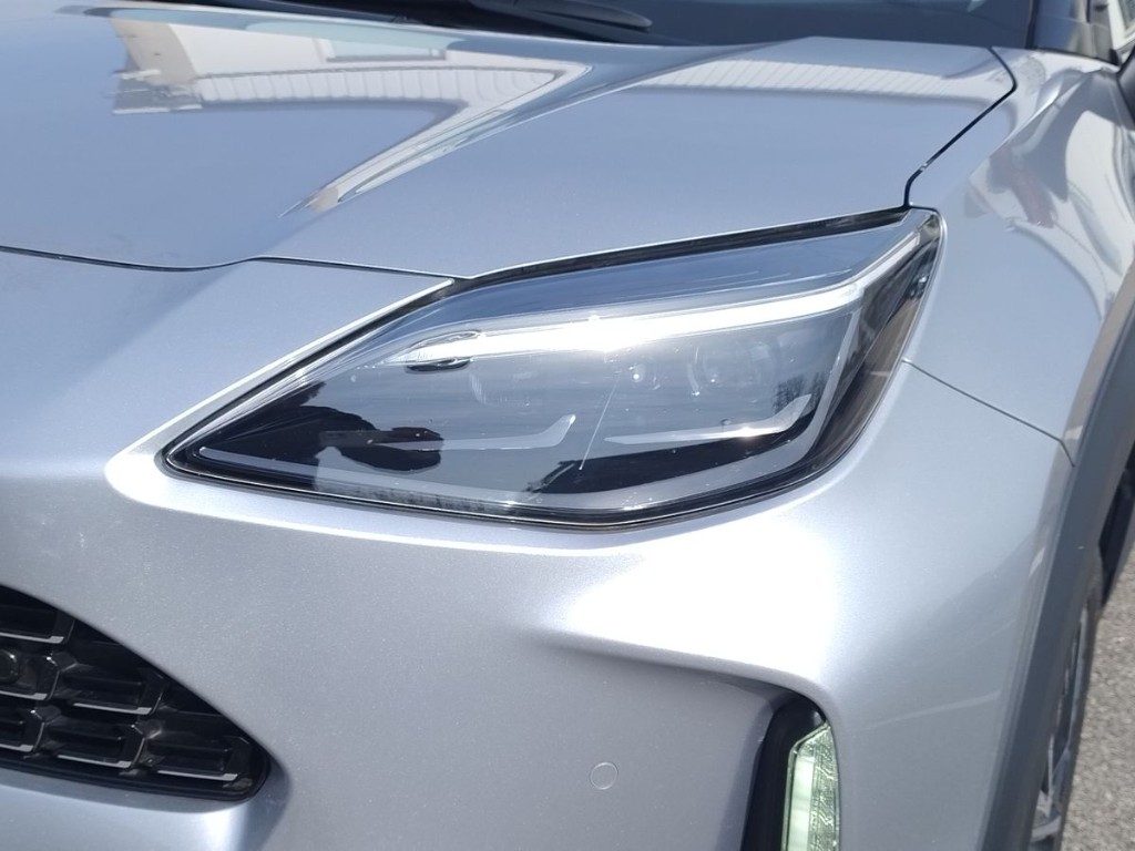 TOYOTA Yaris Cross 1.5 Hybrid 5p. E-CVT AWD-i Lounge - 5