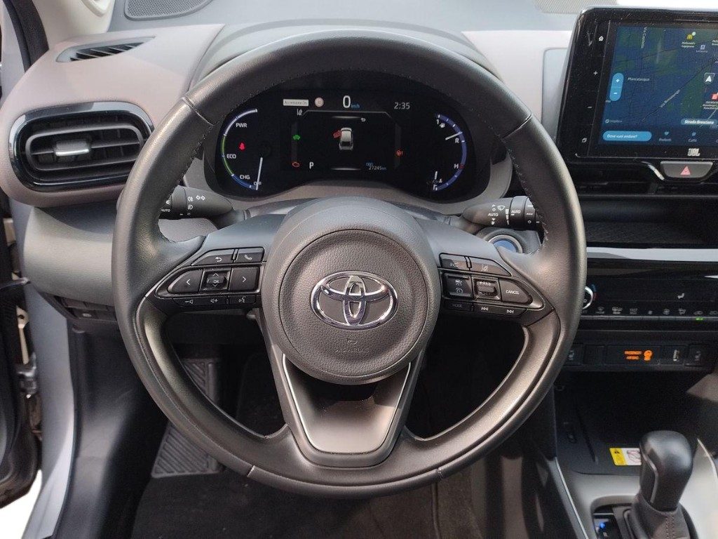 TOYOTA Yaris Cross 1.5 Hybrid 5p. E-CVT AWD-i Lounge - 13