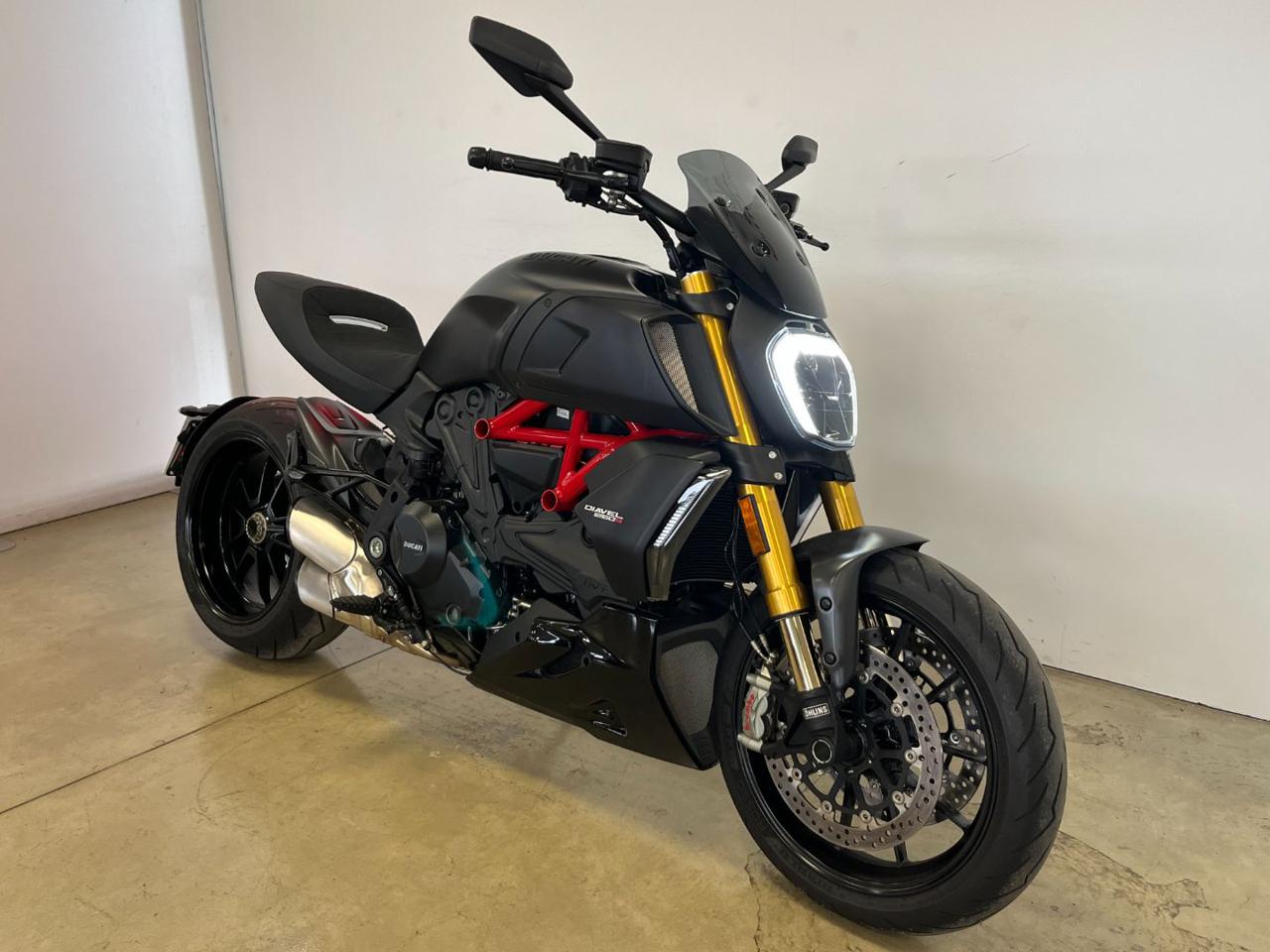 DUCATI Diavel DIAVEL 1260S - 2