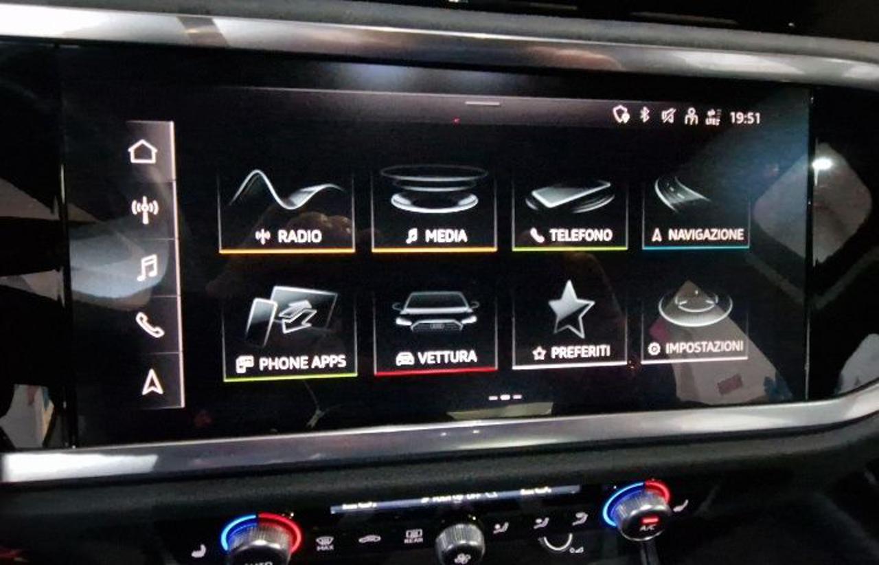 AUDI Q3 35 TFSI S tronic Business Advanced SEMINUOVA - 14