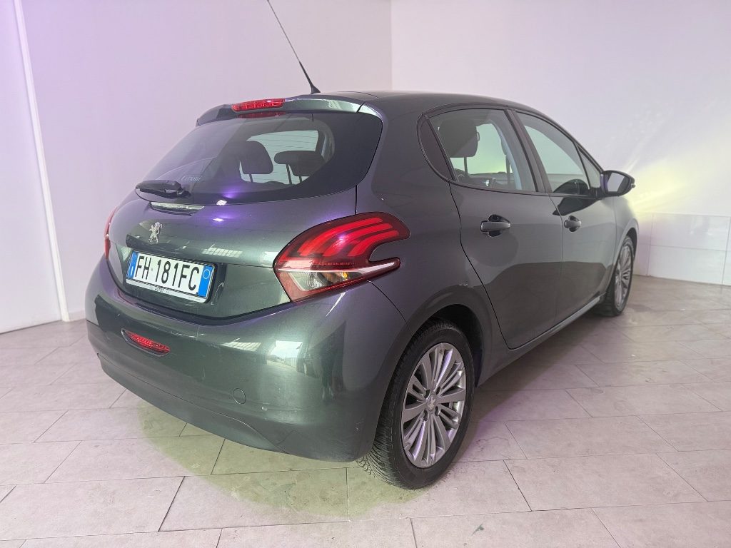 PEUGEOT 208 1° serie BlueHDi 75 5 porte Allure - 11