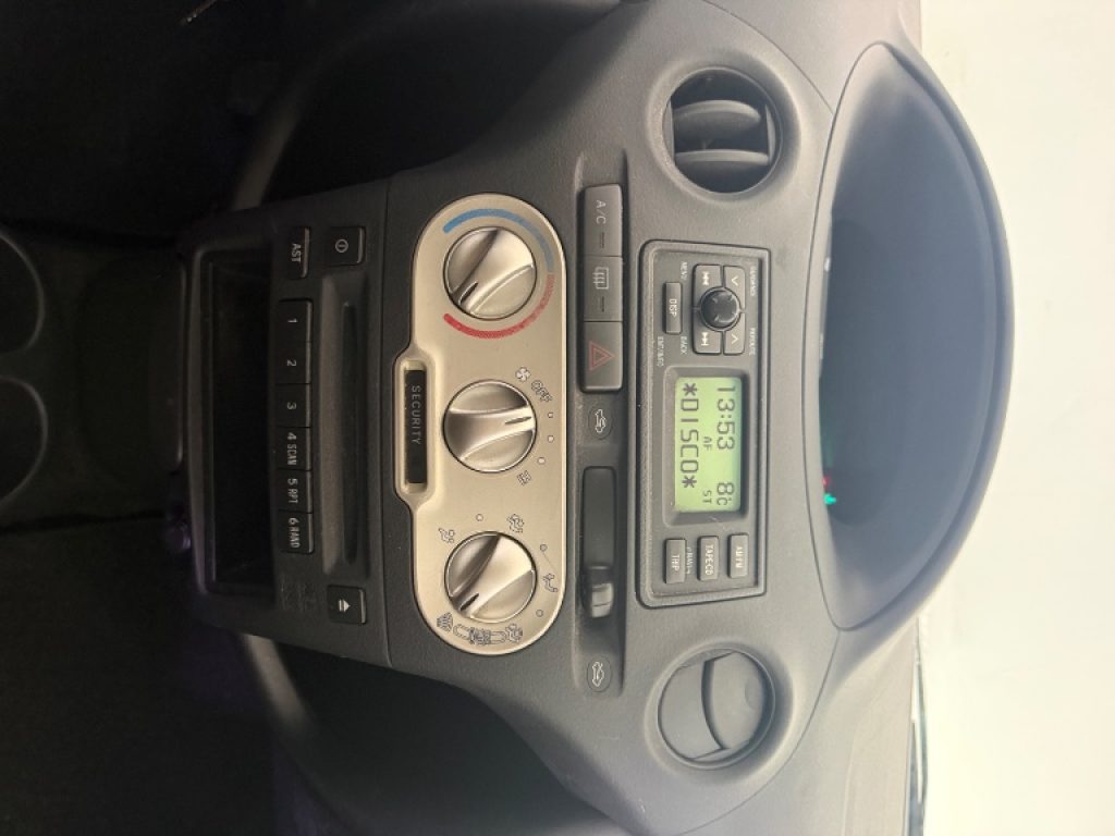 TOYOTA Yaris 1.0i 16V cat 3 porte Sol Blue - 11