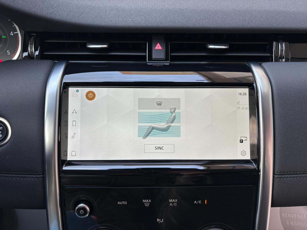 LAND ROVER Discovery Sport 2.0 TD4 163 CV AWD Auto SE AUTOCARRO 5 POSTI. - 24