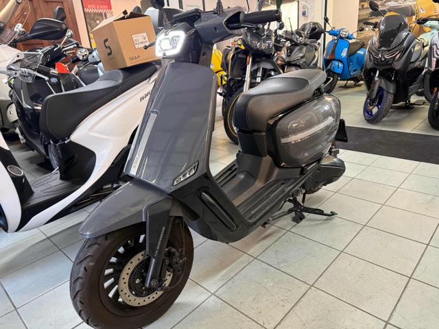 VELOCIFERO Tennis Grigio pastello