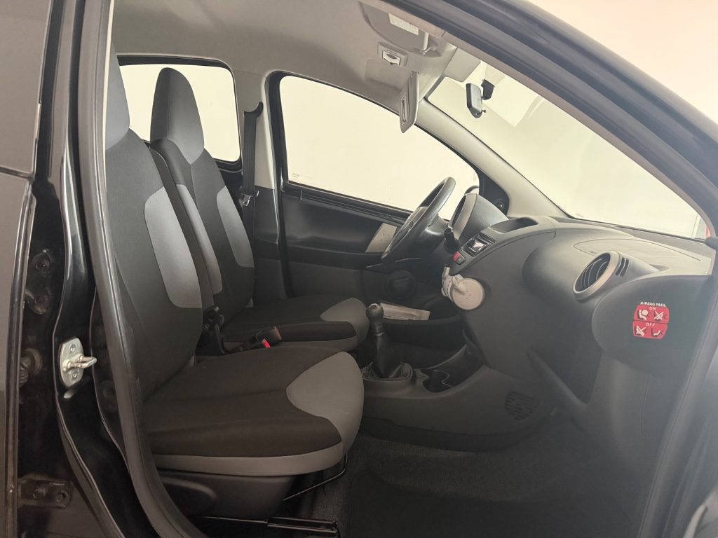 CITROEN C1 1.0 5 porte Exclusive - 11