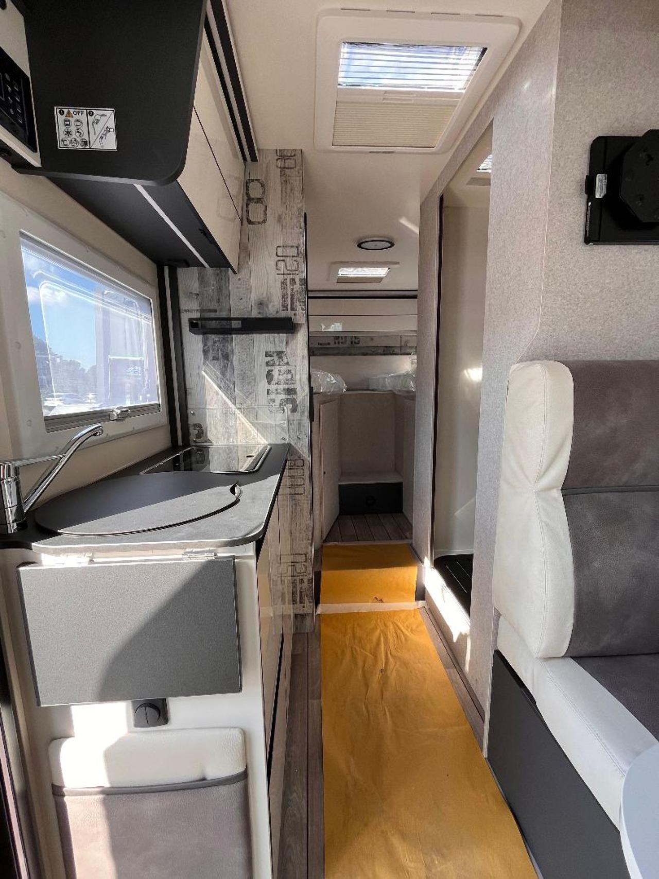 MCLOUIS MC4 339 SLIM STAG. 2027 - 8