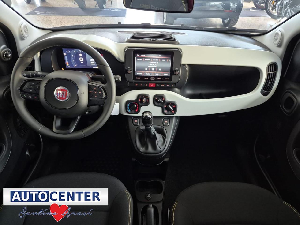 FIAT Panda 1.0 FireFly S&S Hybrid Pandina - 8