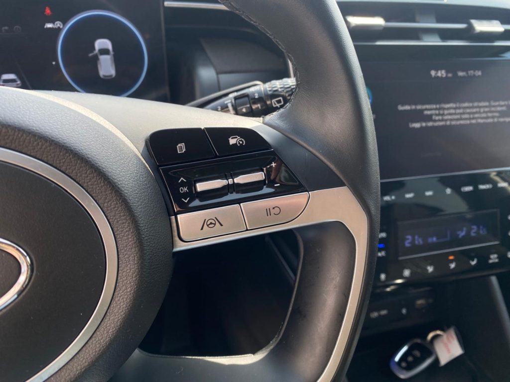 HYUNDAI Tucson 1.6 T-GDI XLine Hybrid *Navi*Sensori*Retrocamera - 23