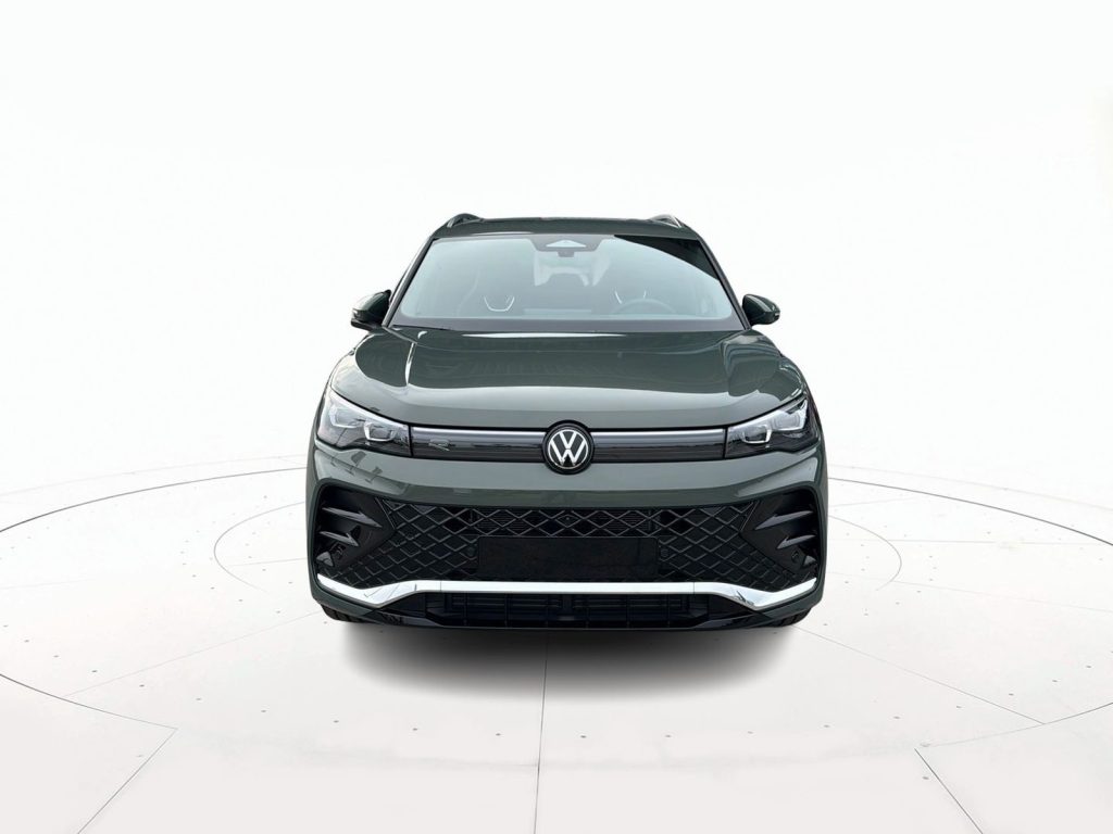 VOLKSWAGEN Tiguan Nuova Tiguan R-Line Plus 1.5 eTSI ACT 110 kW (150 - 2