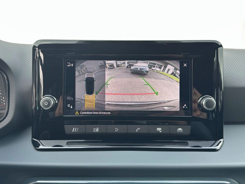 SEAT Arona 1.0 ecotsi black edition 115cv dsg - 16