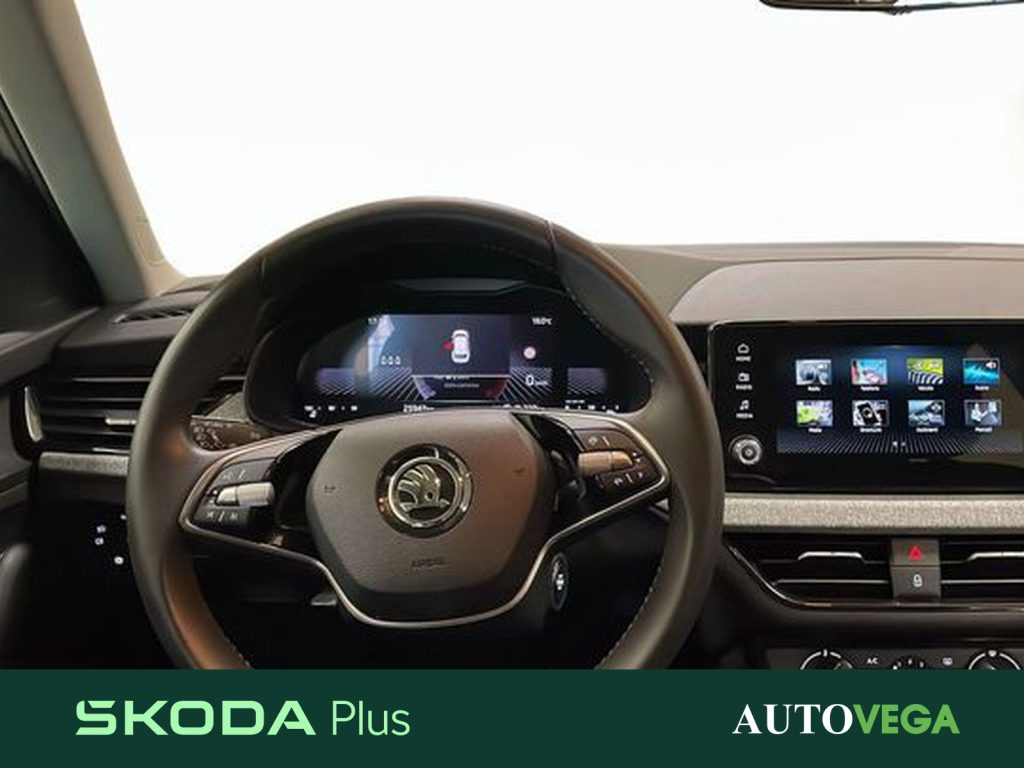 SKODA Kamiq 1.0 tsi selection 95cv - 9