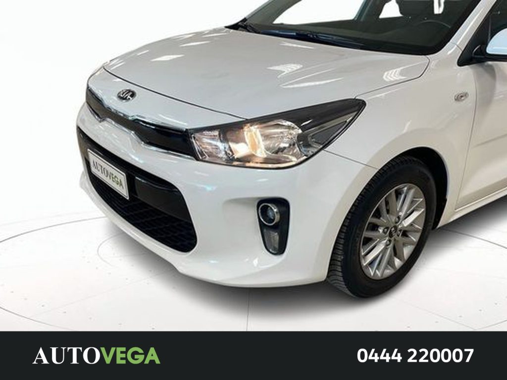 KIA Rio 1.2 evolution gpl 82cv - 23