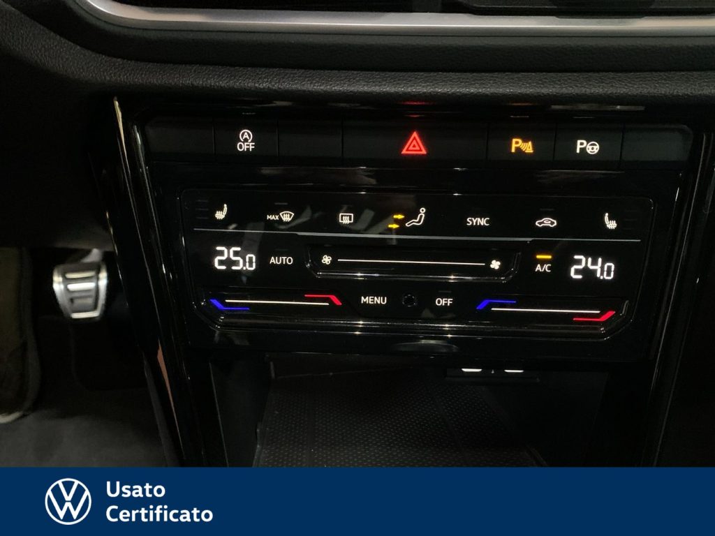 VOLKSWAGEN T-Roc 1.0 tsi r-line 110cv - 17