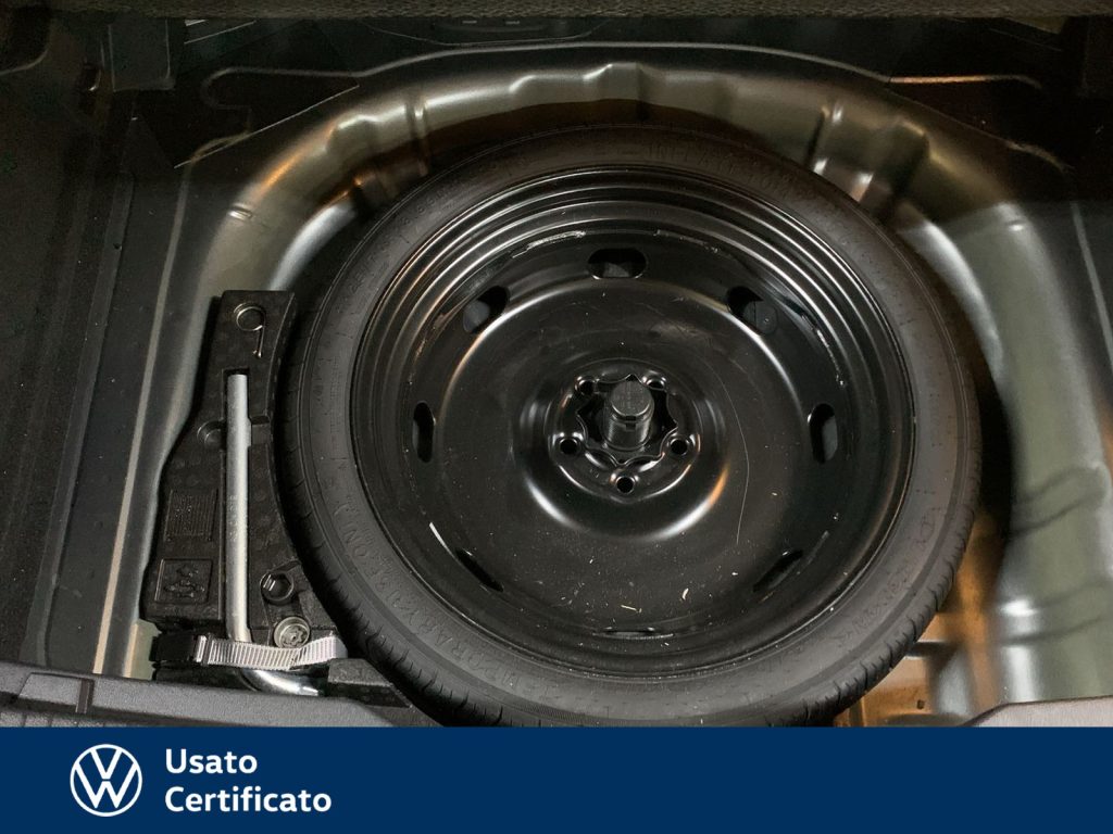 VOLKSWAGEN T-Roc 1.0 tsi r-line 110cv - 25