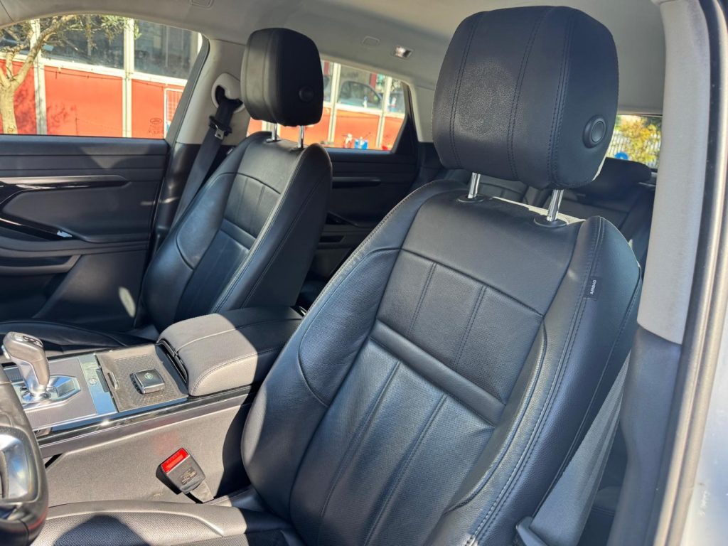 LAND ROVER Range Rover Evoque 2.0D I4 150CV AWD BUSINESS EDITION - 19